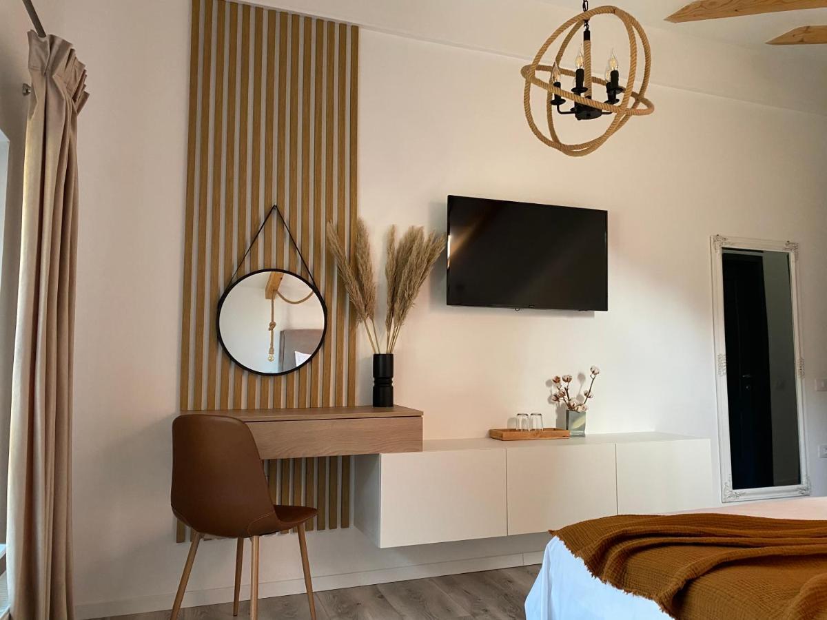Queen'S Heart Guesthouse 브란 외부 사진
